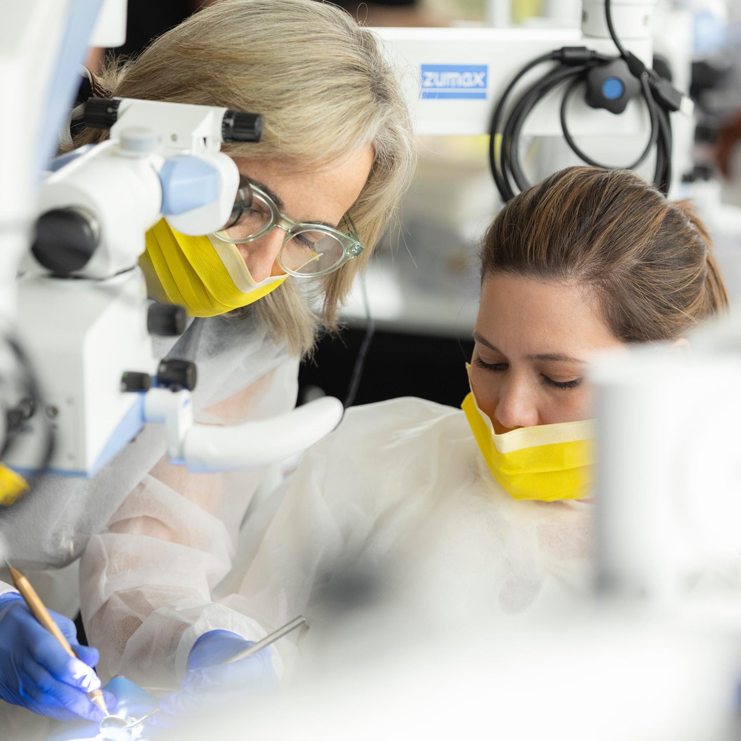 Endodoncia Regenerativa y manejo del diente inmaduro. Inversión 1.600 USD  (RESERVA con 400 USD).